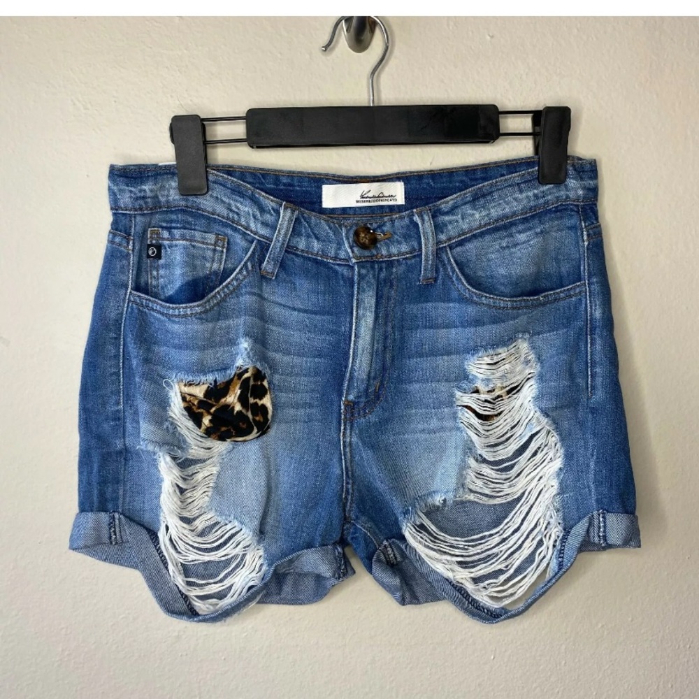 KanCan High Rise Medium Wash Leopard Pocket Shorts